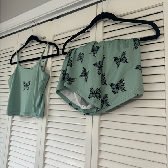 Other - Butterfly Print Sleepwear Set - Green